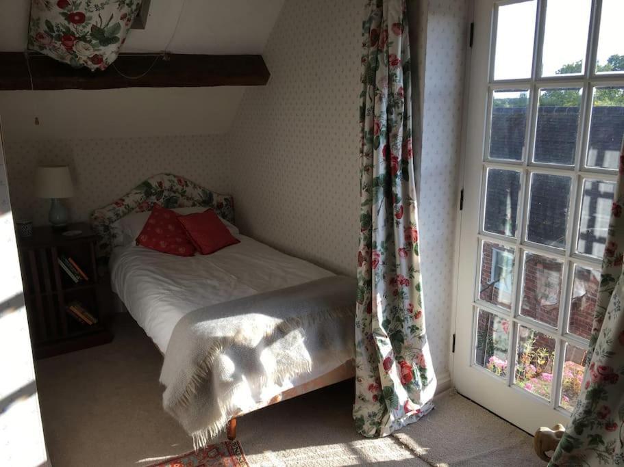 Cottage Barn Conversion On Working Farm Ουόρσεστερ Εξωτερικό φωτογραφία